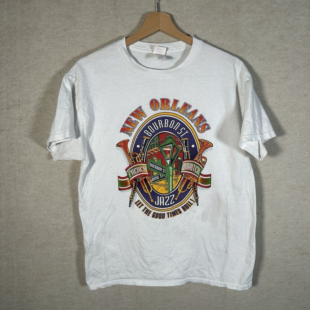 New Orleans Bourbon St Mens T Shirt Sz Medium French Quarter Cream Unisex